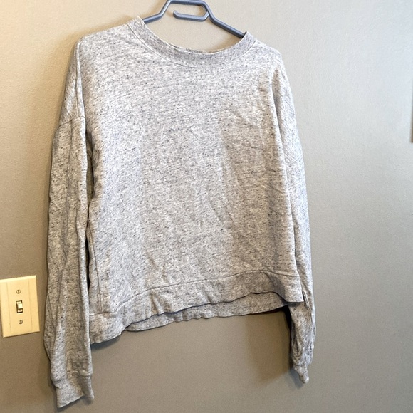 Gap blue oversized tall 90% cotton crop sweatshirt with one small stain. - Picture 1 of 7
